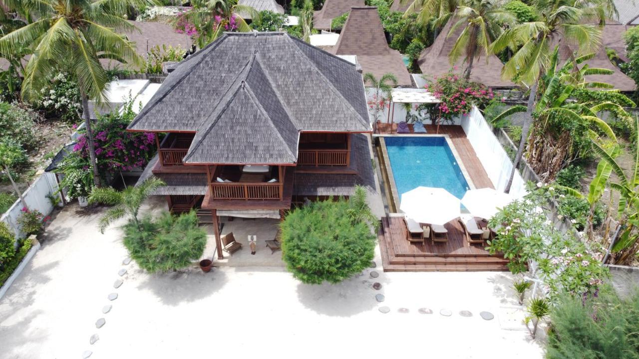 Villa Luna Sunset Beach Gili Trawangan Exterior photo