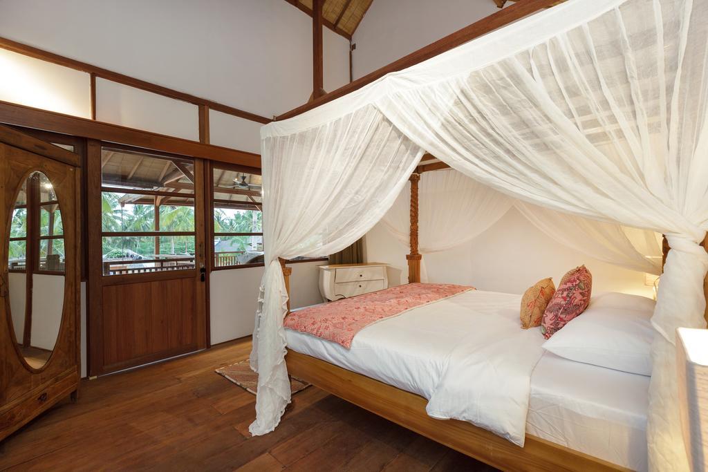 Villa Luna Sunset Beach Gili Trawangan Exterior photo