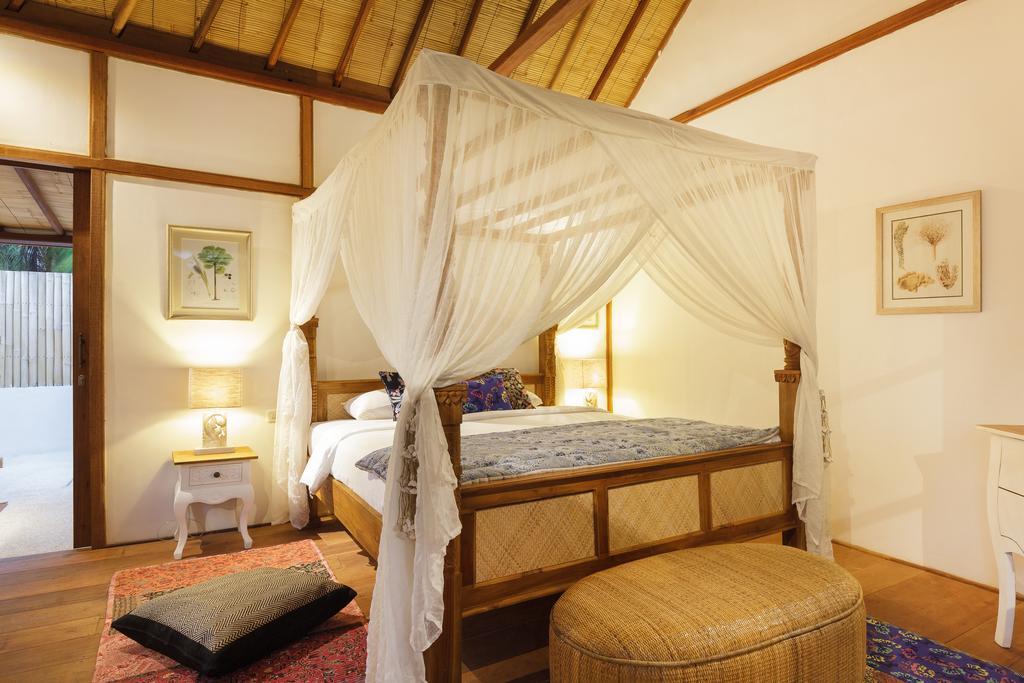 Villa Luna Sunset Beach Gili Trawangan Exterior photo
