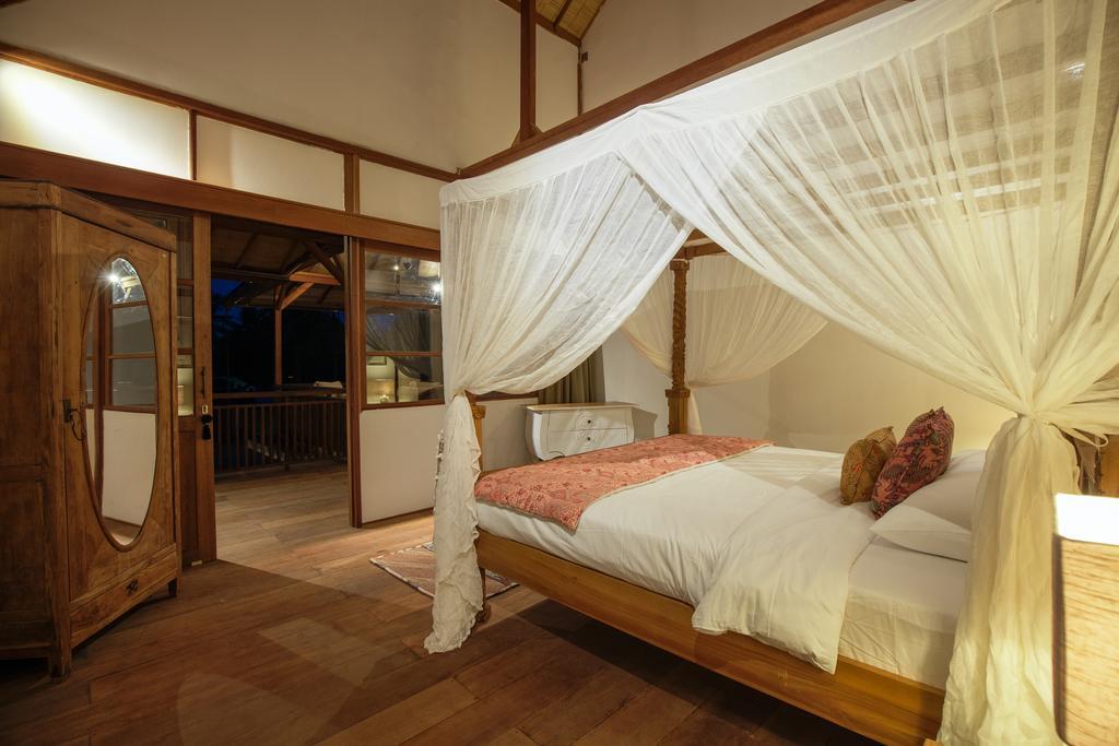 Villa Luna Sunset Beach Gili Trawangan Exterior photo