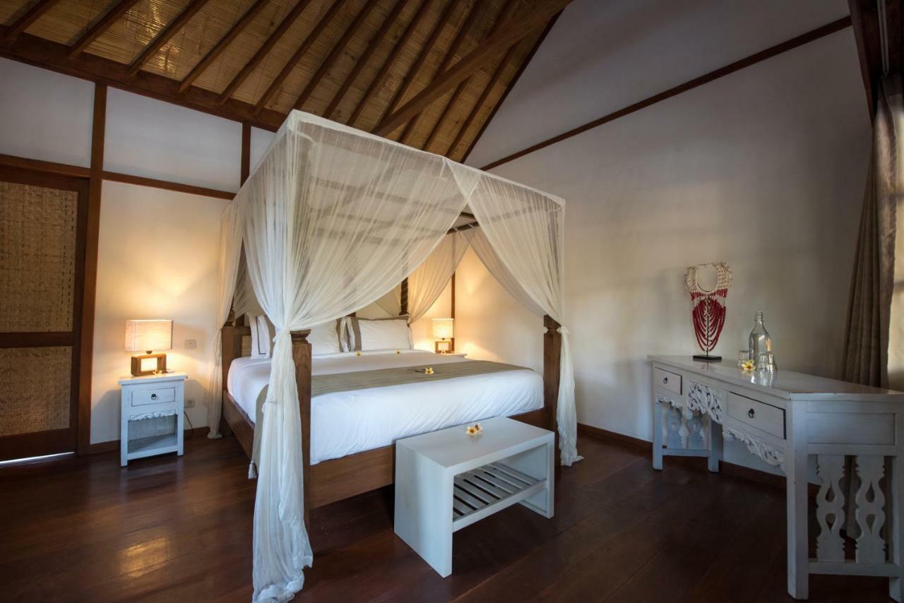 Villa Luna Sunset Beach Gili Trawangan Exterior photo